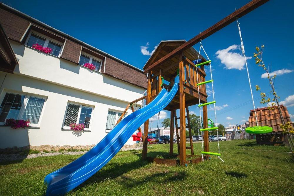 Apartmány MINATA Liptovsky Mikulas Exterior foto