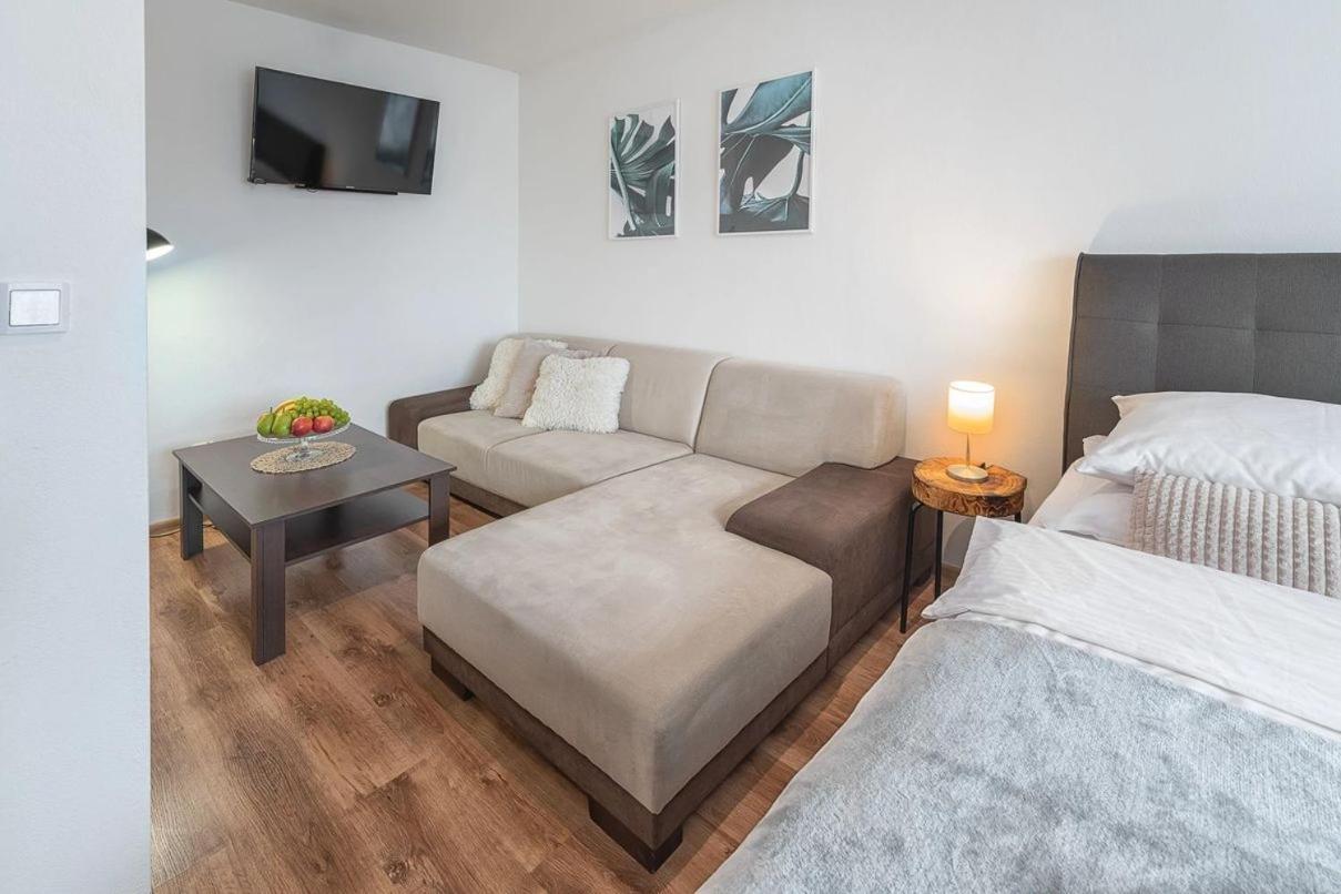 Apartmány MINATA Liptovsky Mikulas Exterior foto