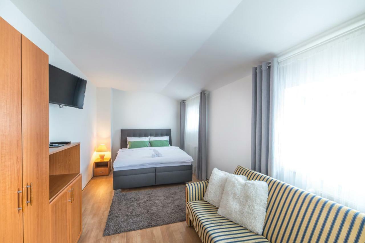 Apartmány MINATA Liptovsky Mikulas Exterior foto
